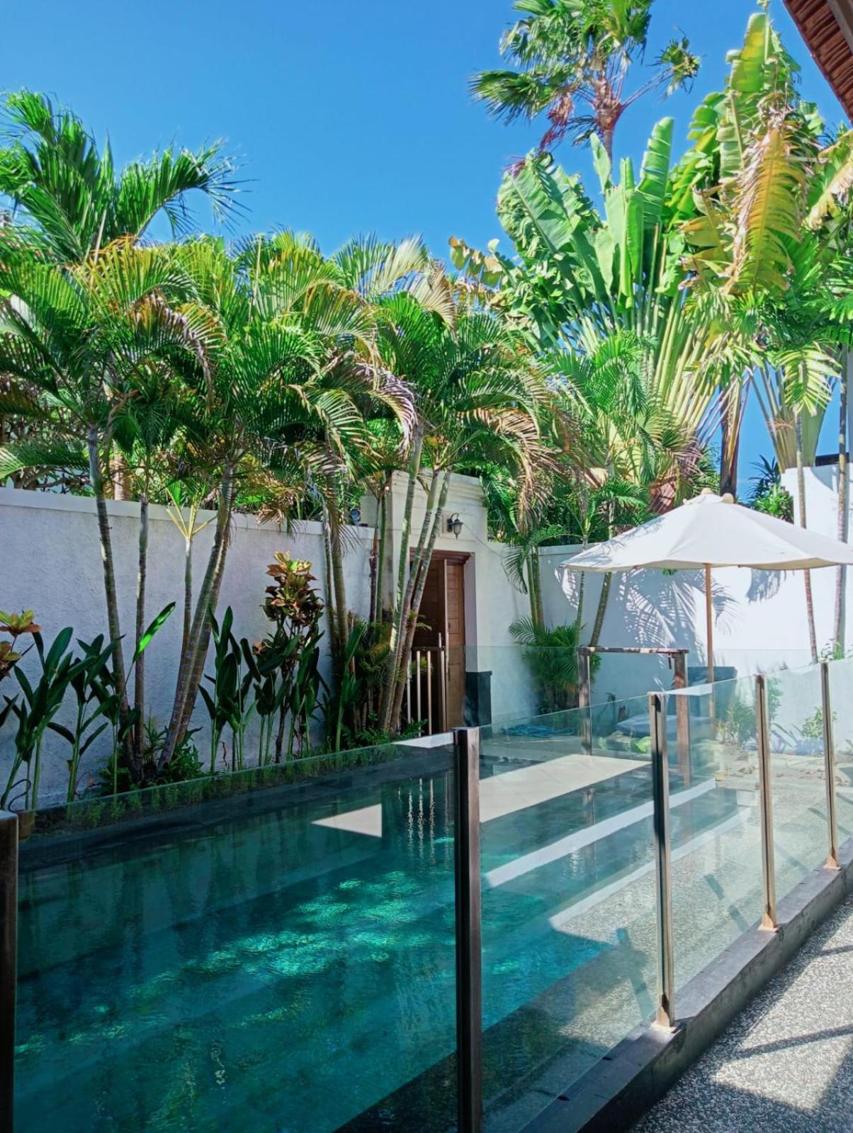 Glisten Up Villa Beach Side Sanur! Exterior photo