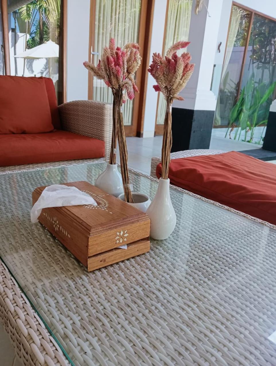 Glisten Up Villa Beach Side Sanur! Exterior photo