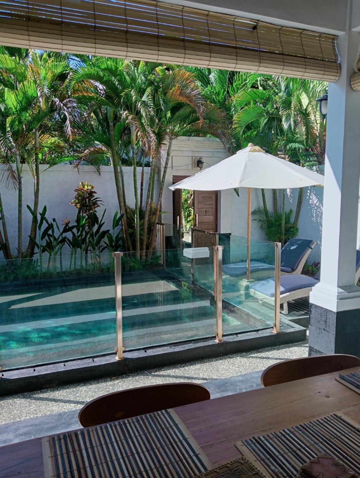 Glisten Up Villa Beach Side Sanur! Exterior photo